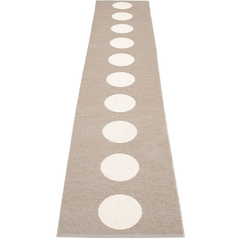 Pappelina Vera Mud & Vanilla Runner 70 x 375 cm