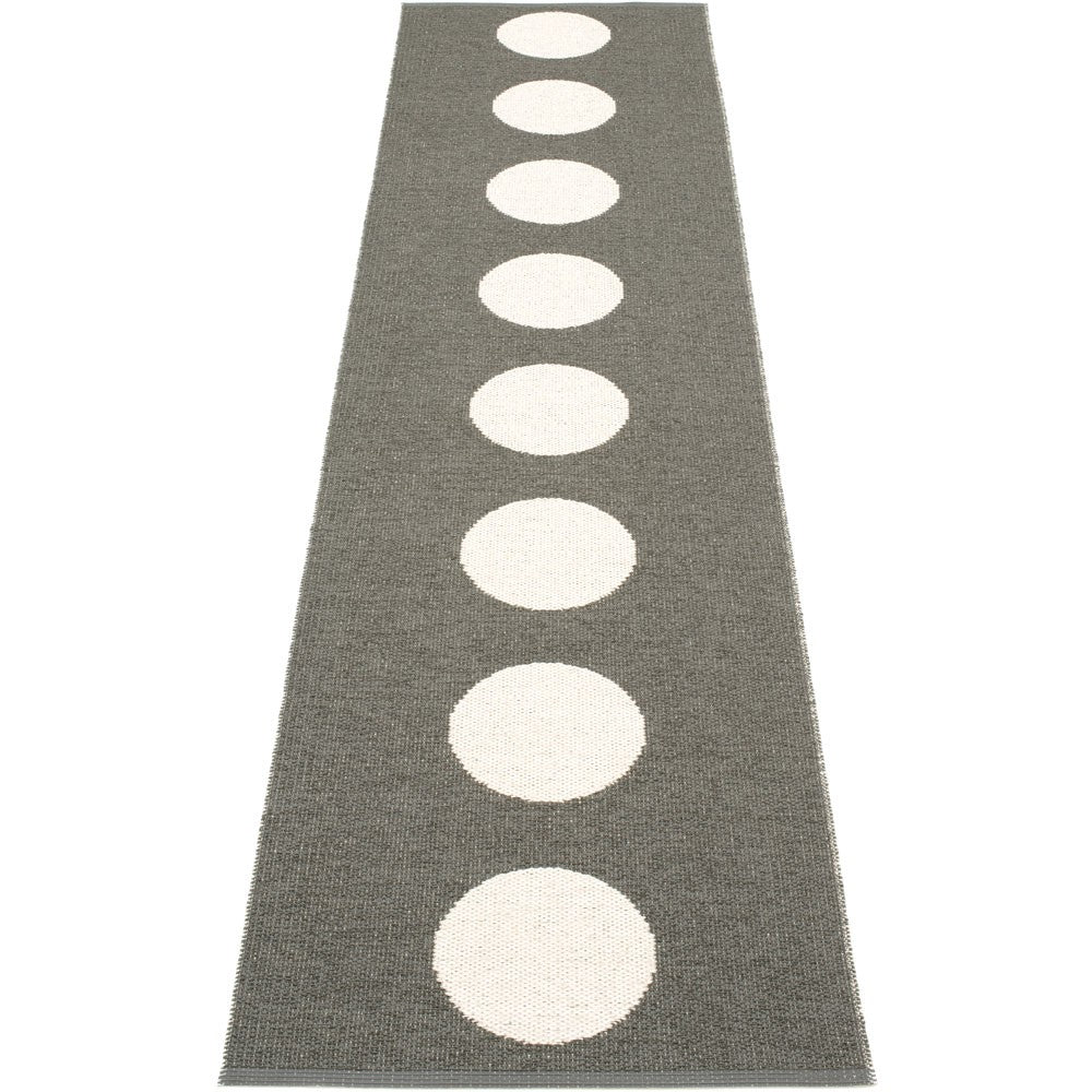 Pappelina Vera Charcoal & Vanilla Runner x 70 x 300 cm