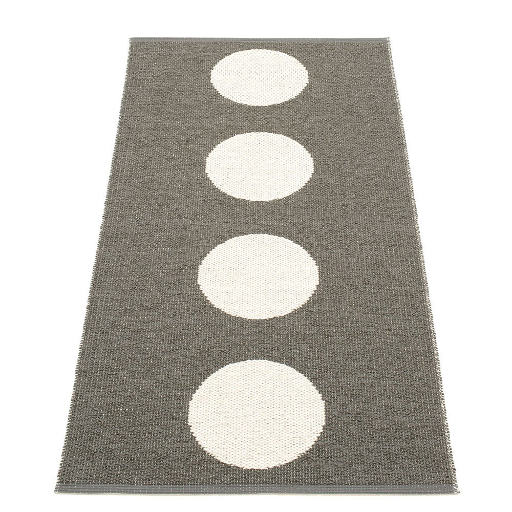 Pappelina Vera Charcoal & Vanilla Runner x 70 x 150 cm