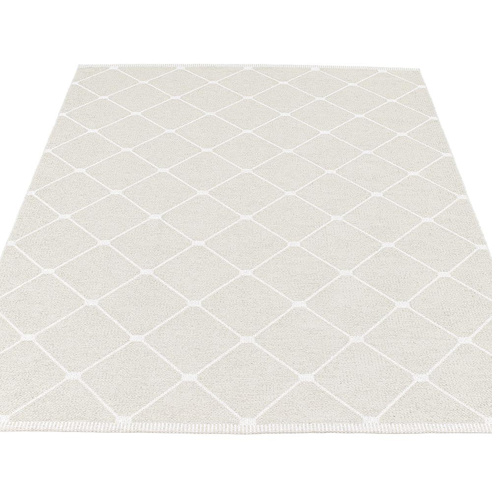 Pappelina Regina Large Rug - Fossil Grey