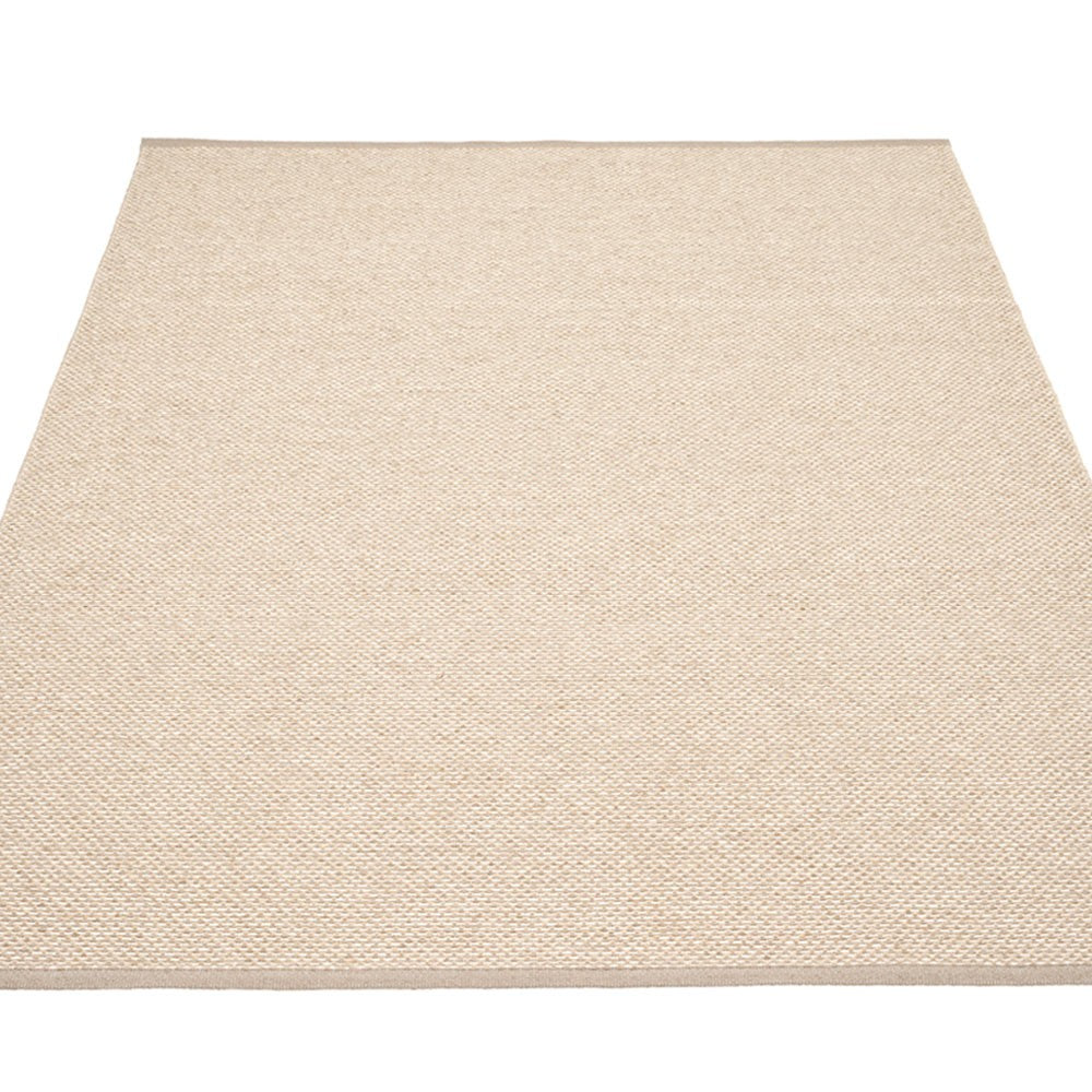 Pappelina Effi Large Rug - Mud