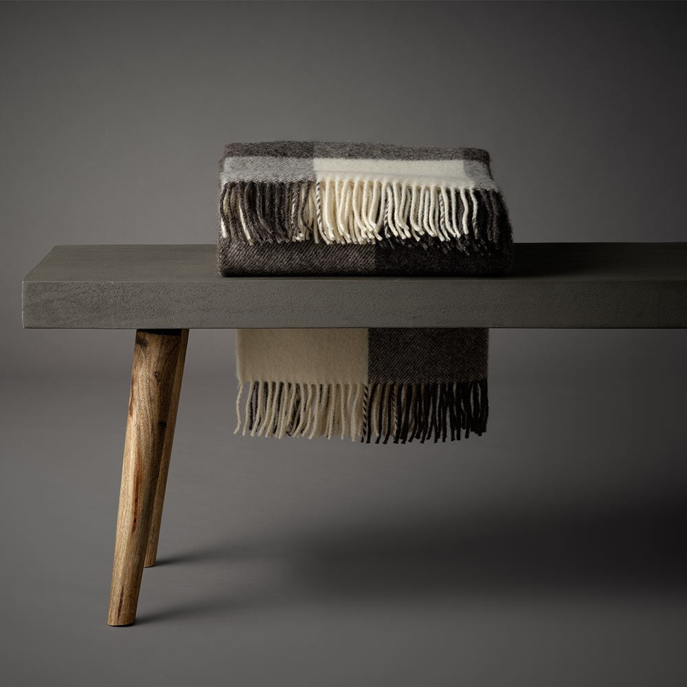 Ærø Scandinavian Wool Throw