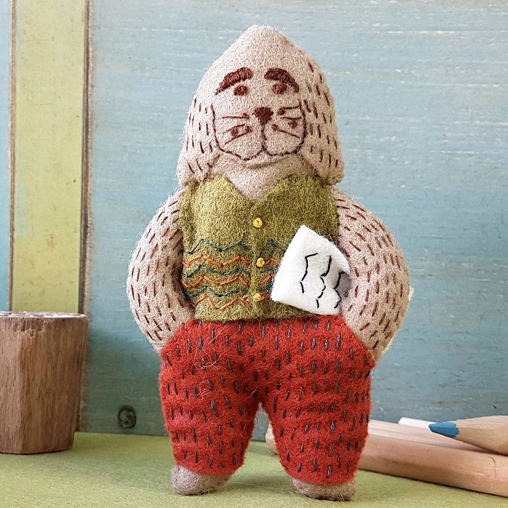 Corinne Lapierre Felt Craft Kit - Mr Dog