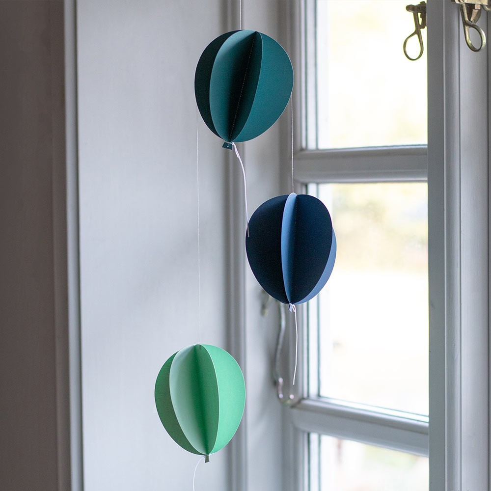 Livingly Tivoli Balloons Mobile - Blue