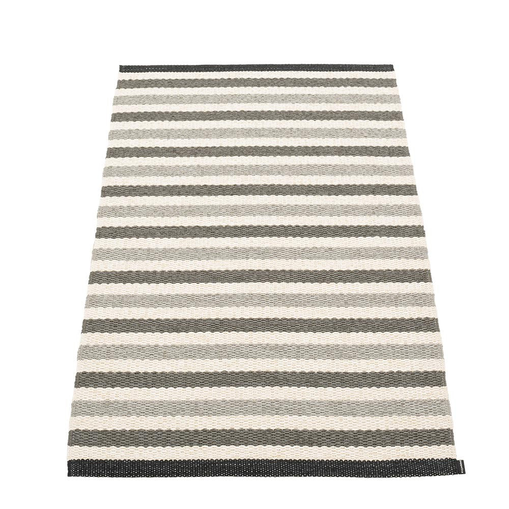 Pappelina Teo Runner - Warm Grey : Charcoal : Vanilla - 70 x 120 cm