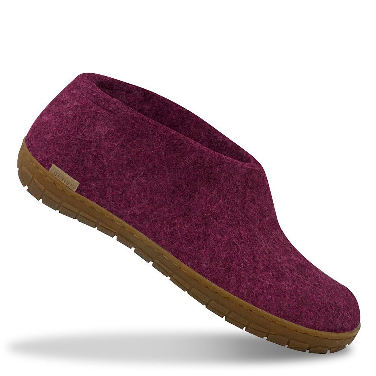 Single cranberry Glerups shoe with natural rubber sole