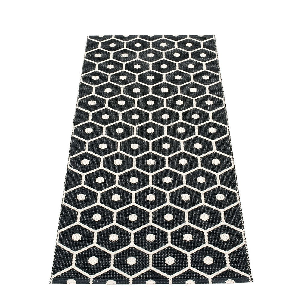 Pappelina Honey Black & Vanilla Runner - 70 x 160 cm