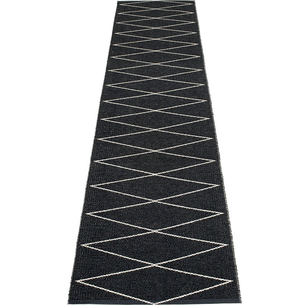 Pappelina Max Black & Vanilla Runner - 70 x 320 cm