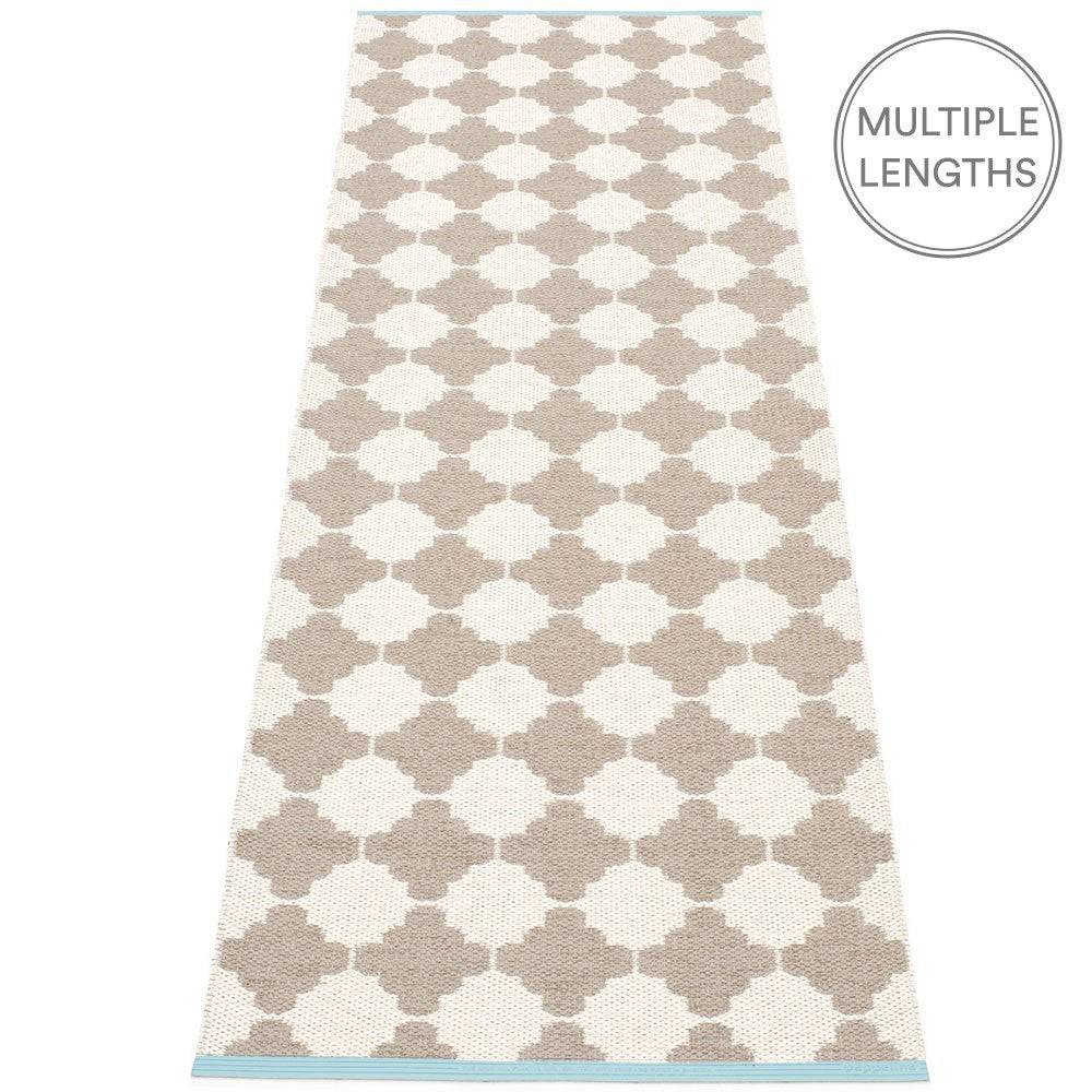 Pappelina Marre Mud & Vanilla Runner - 70 x 225 cm