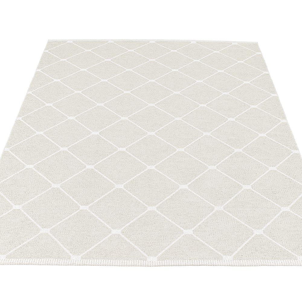 Pappelina Regina Large Rug - Fossil Grey