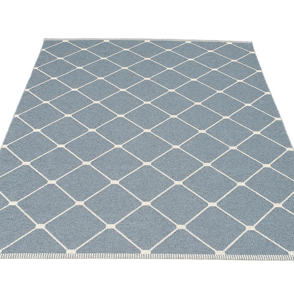 Pappelina Regina Large Rug - Storm