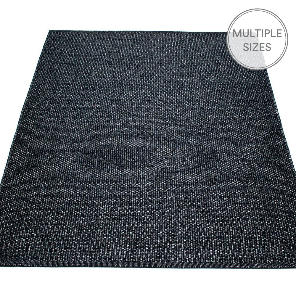 Pappelina Svea Large Rug - Black Metallic