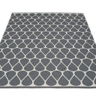 Pappelina Otis Large Rug - Granit 180 x 275 cm