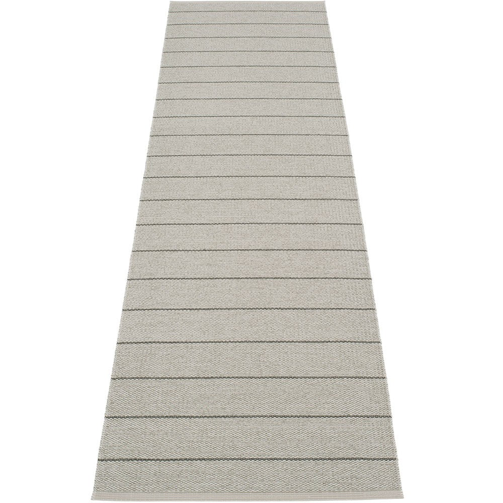 Pappelina Carl Runner - Warm Grey 70 x 270 cm