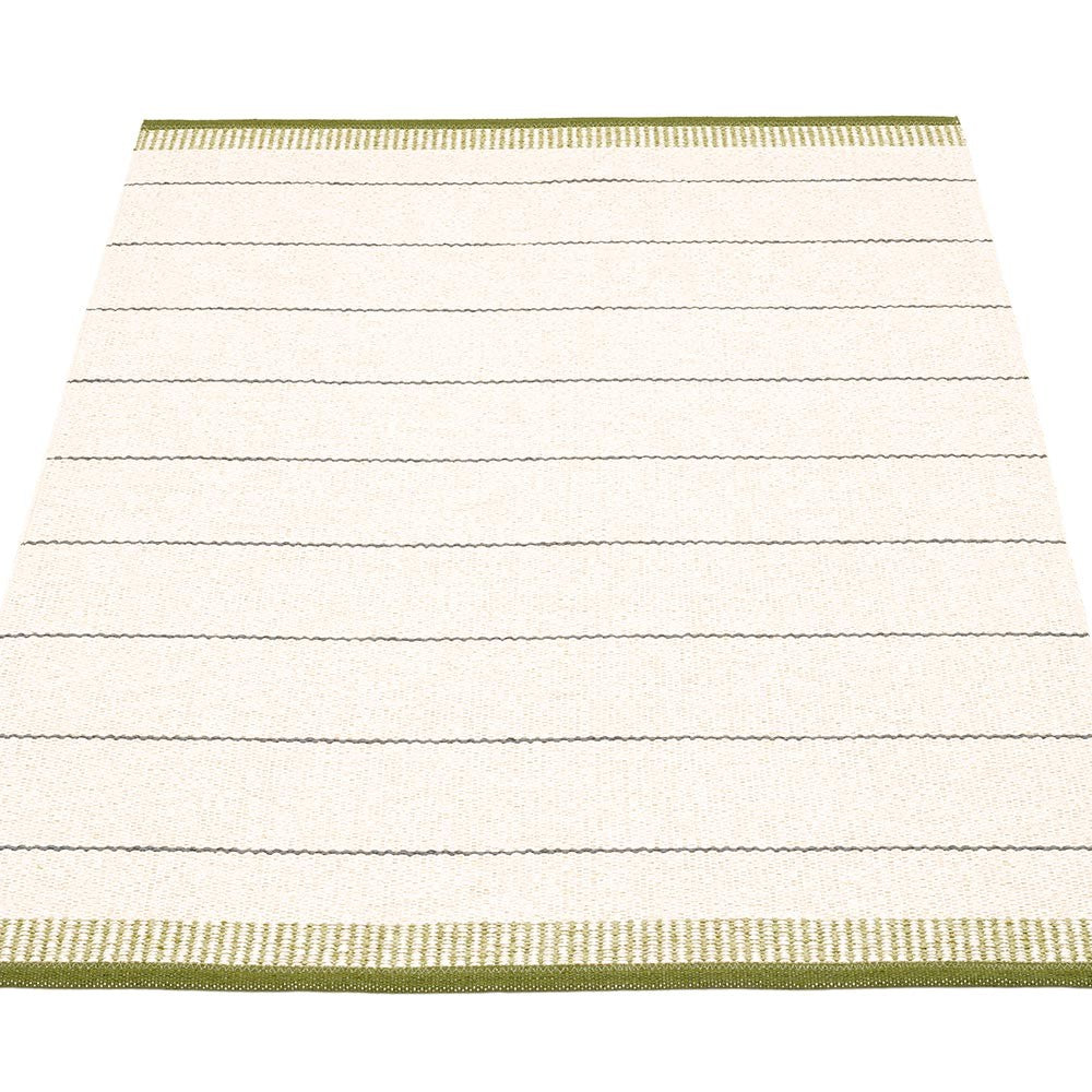 Pappelina Belle Large Rug - Dark Olive