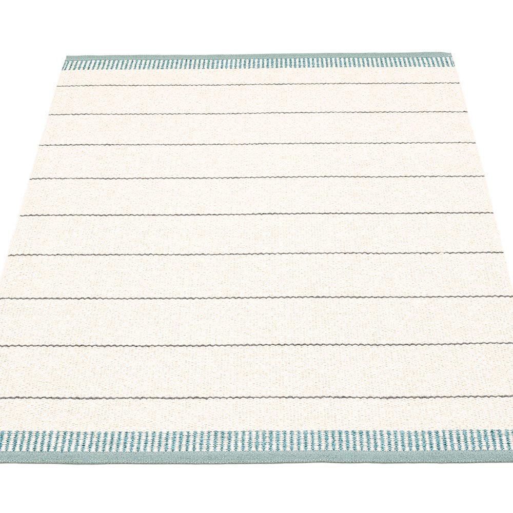 Pappelina Belle Large Rug - Haze