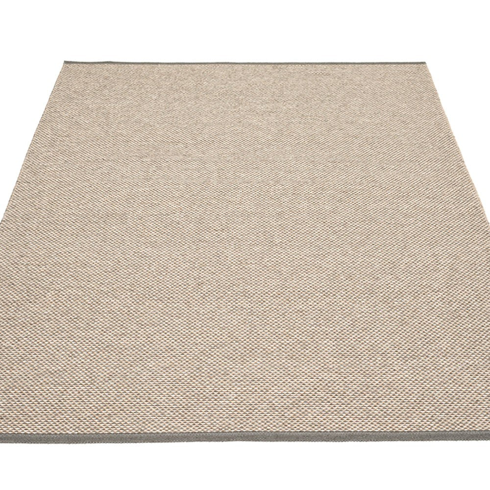 Pappelina Effi Large Rug - Charcoal