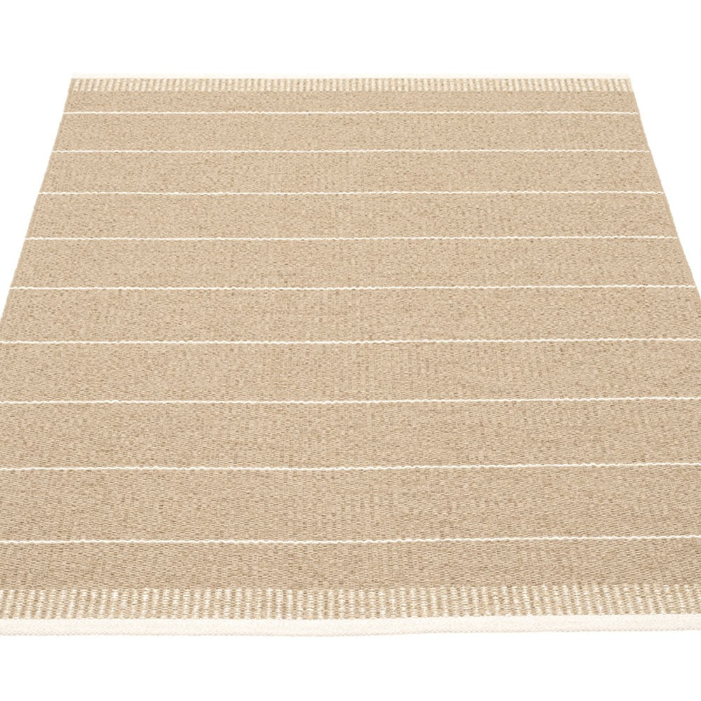 Pappelina Belle Large Rug - Biscuit