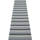 Pappelina Grace Runner - Granit - 70 x 360 cm