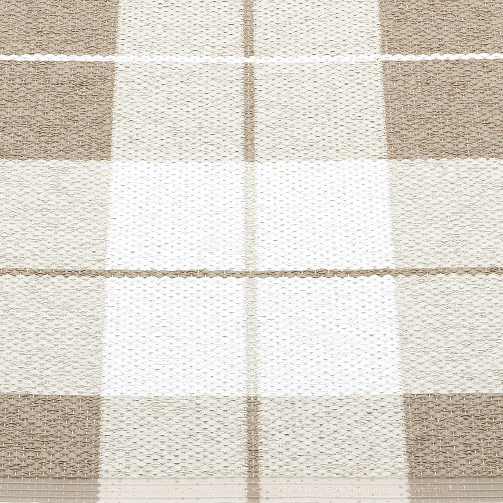 Pappelina Dark Linen Ed Runner - Detail