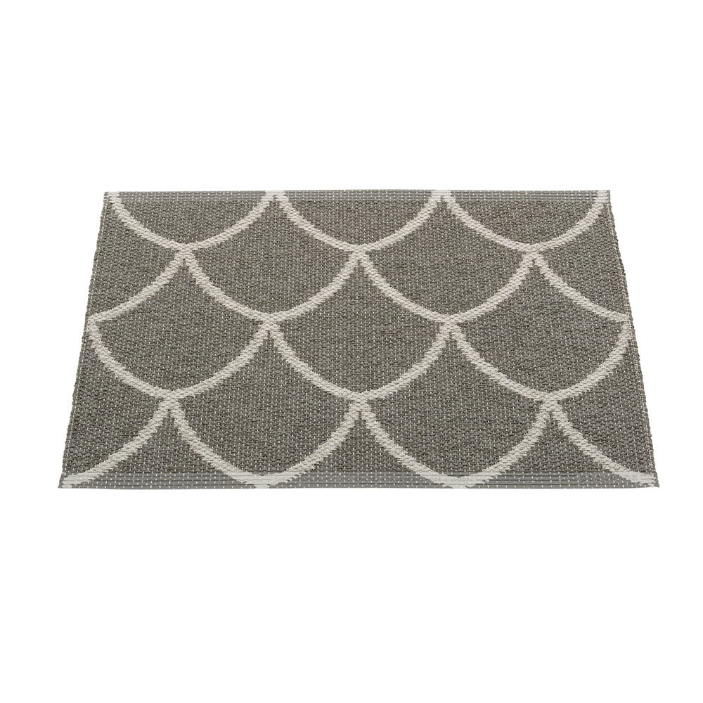 Pappelina Kotte Small Mat 70 x 50 cm - Charcoal : Warm Grey