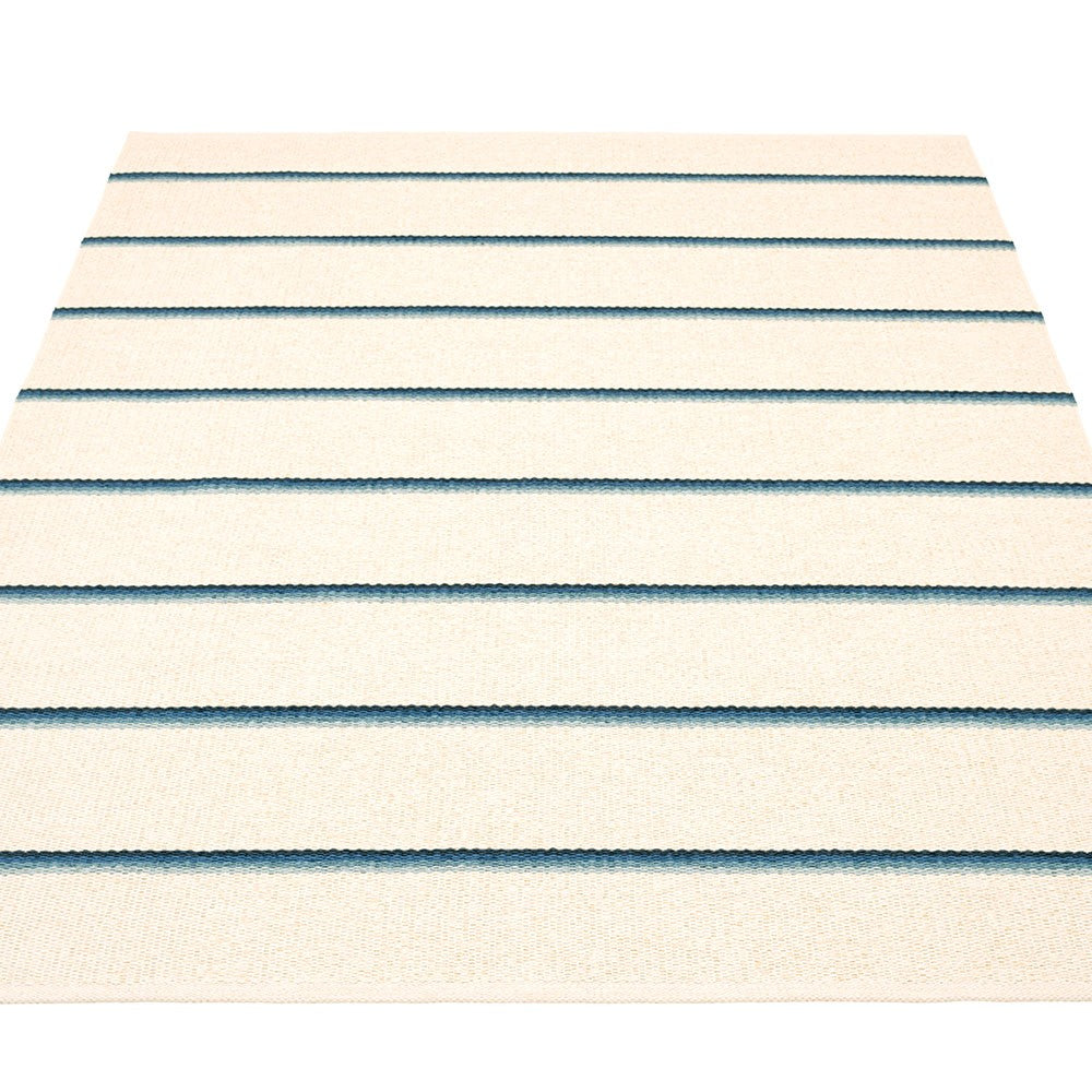 Pappelina Olle Large Rug - Blue 180 x 260 cm