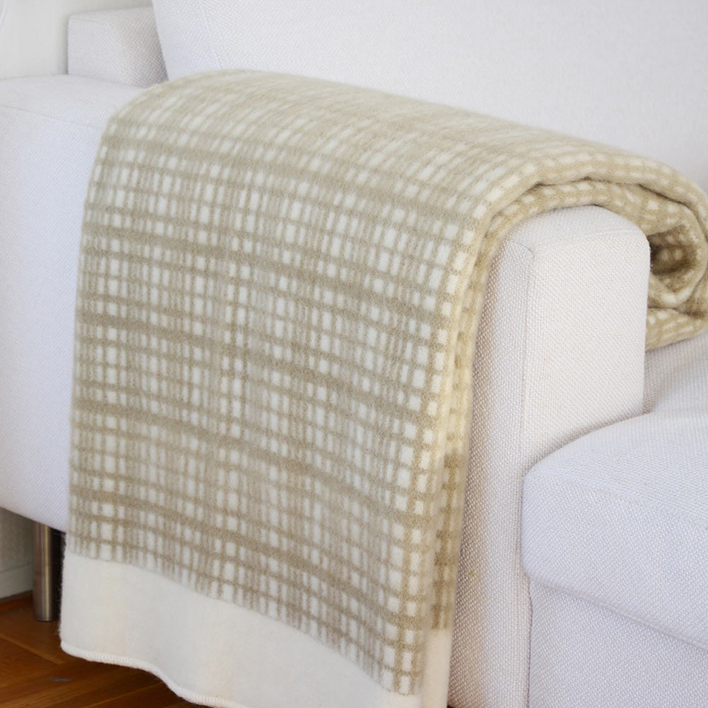 Sofie Sjöström™ Darling Lambswool Blanket - Beige