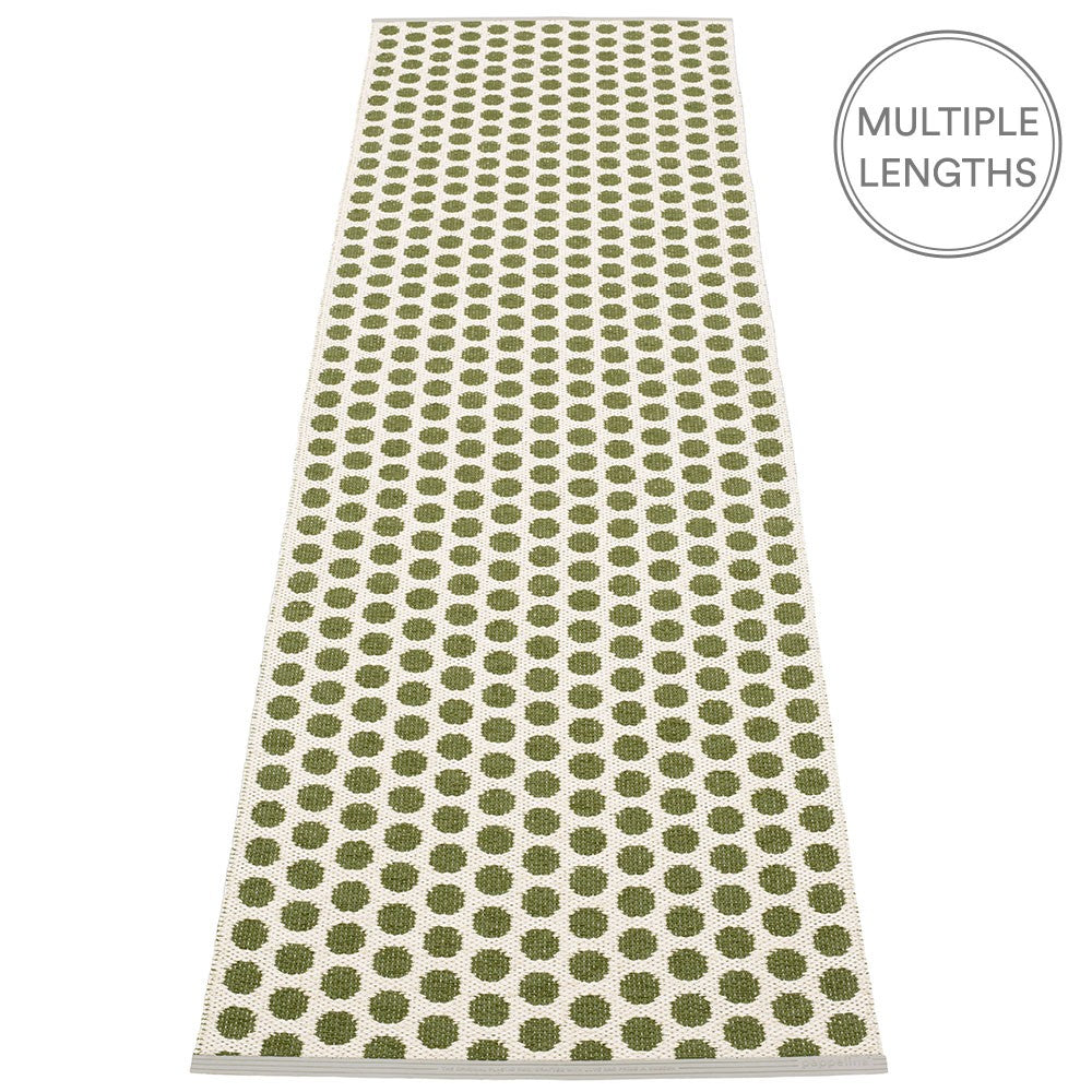 Pappelina Noa Dark Olive & Vanilla Runner - 70 x 250 cm