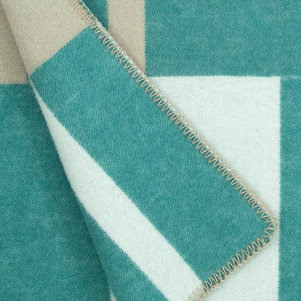 Lapuan Kankurit Toffee Wool Throw - Mint