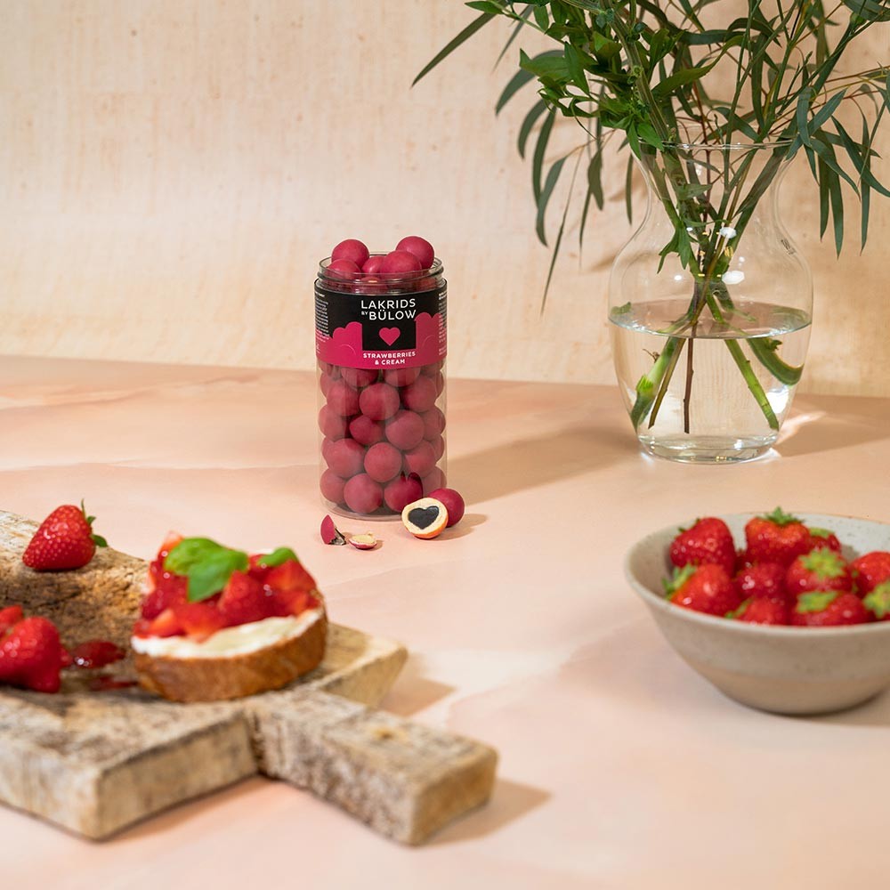 Lakrids By Bülow Strawberries & Cream Chocolate Coated Liquorice - 295g