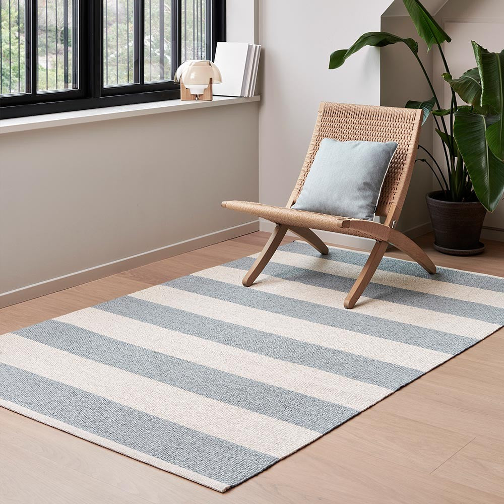 Pappelina Bob Rug - Fog & Vanilla 140 x 180 cm | HUS & HEM – Hus & Hem