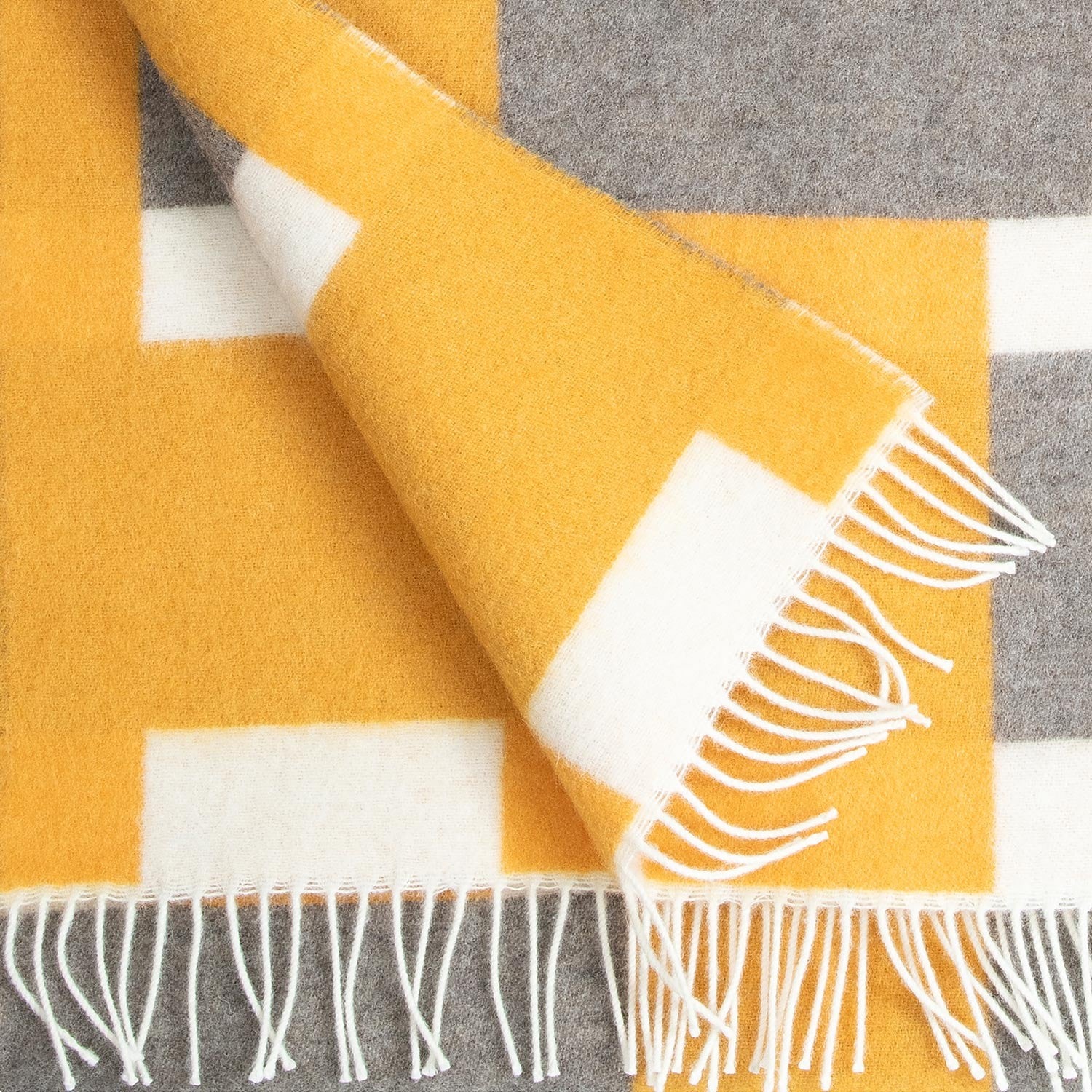 Lapuan Kankurit Punos Wool Throw - Cloudberry