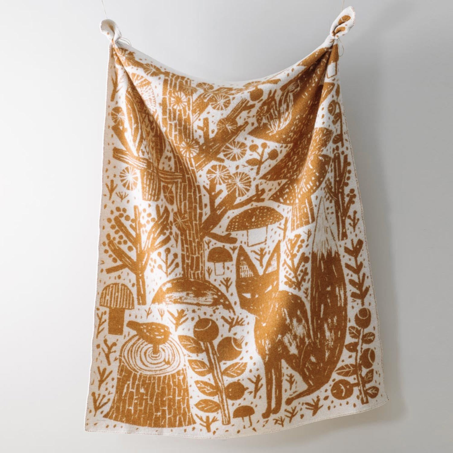 Lapuan Kankurit Metsikkö Wool Blanket - Cognac | HUS & HEM Lapuan Kankurit Metsikkö Wool Blanket - Cognac | HUS & HEM